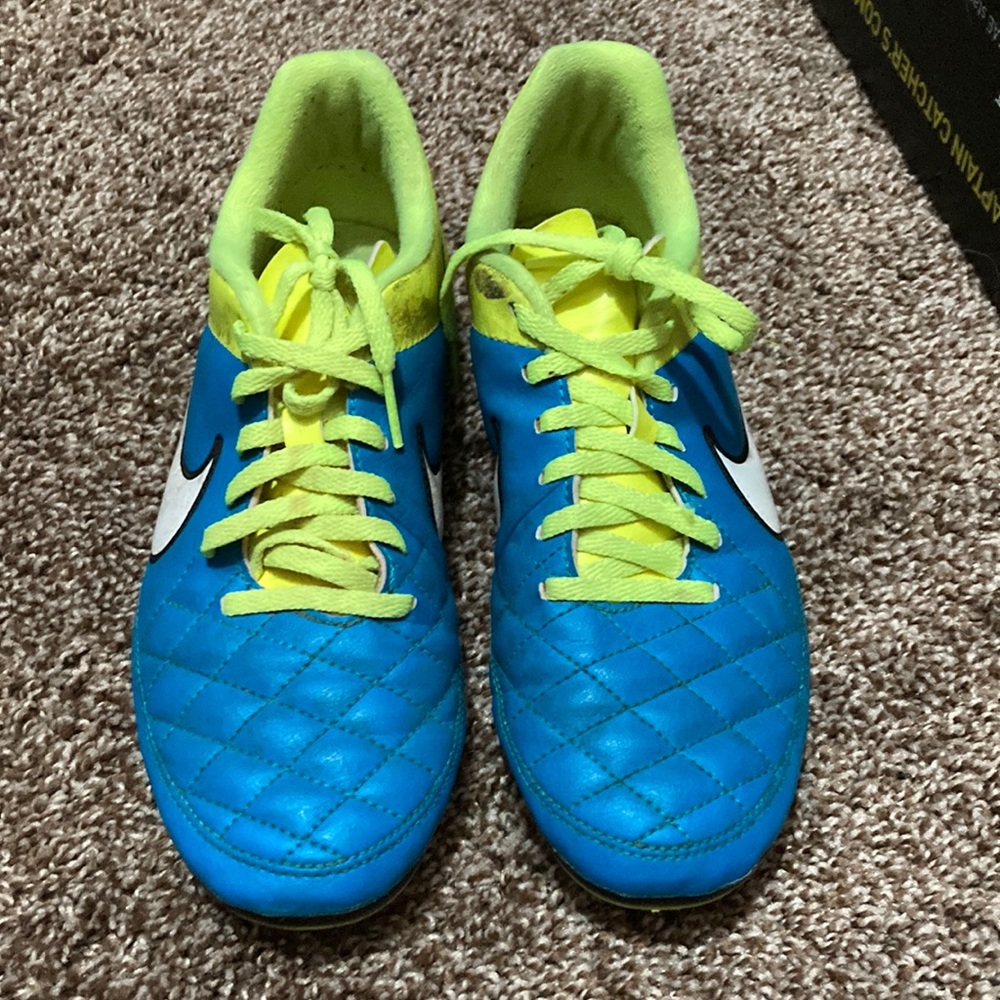 nike cleats